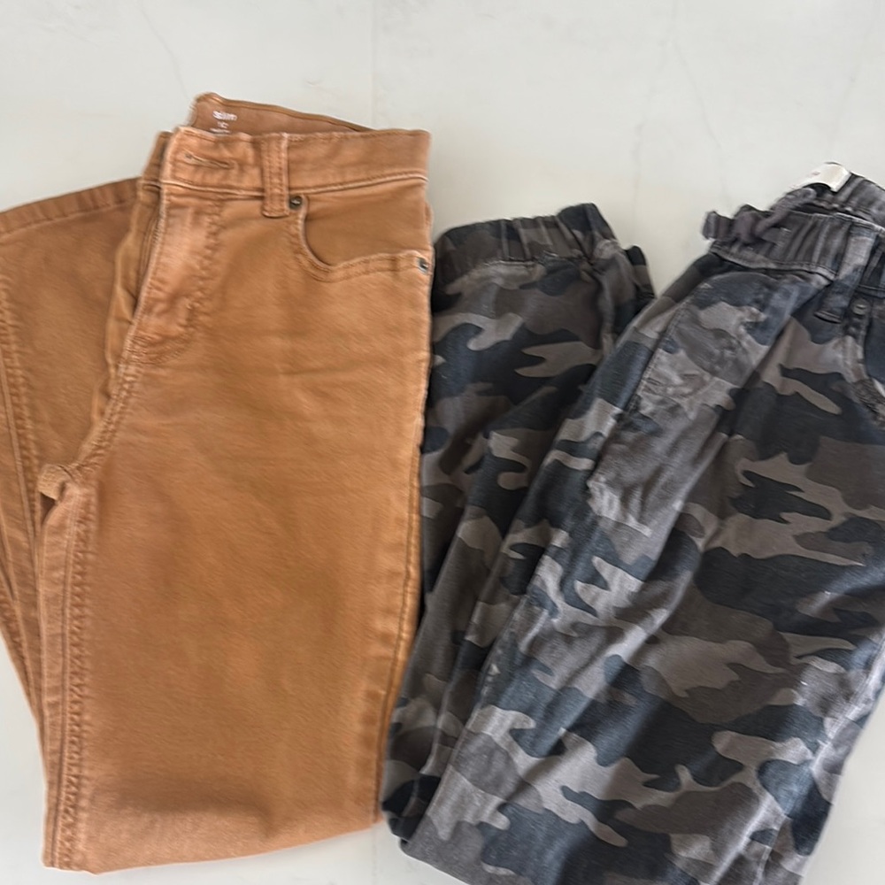 Tan Jeans and Camouflage Joggers